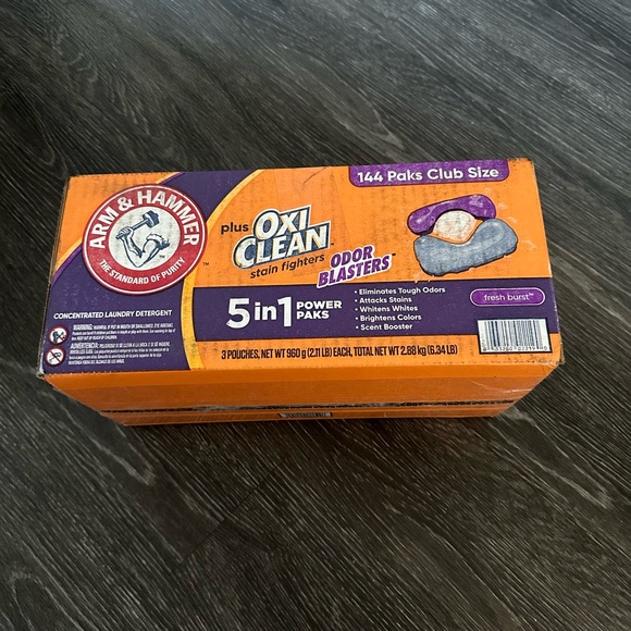 Nib OxiClean + Odor Blasters 5-in-1 Laundry Power Paks, Fresh Burst Scent 144 ct - Picture 4 of 5